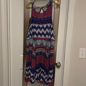 Cute and comfortable jersey knit Torrid dress! Size 3